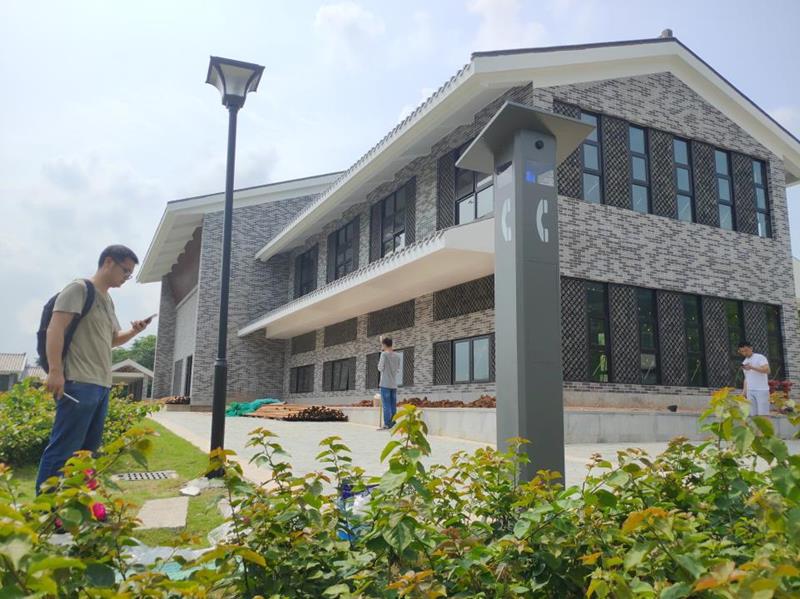 J&R vyhrál nabídku pro solární bezdrátový nouzový telefonní systém Shenzhen P...